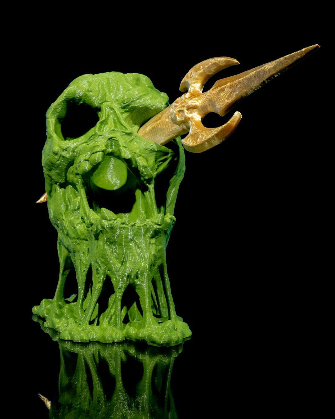 Zombie Skull Dice Tower | DnD Gift | Sea Monster Dice Holder | Unique Tabletop RPG Accessory | Ocean-Themed Gaming Decor | Dice Roller