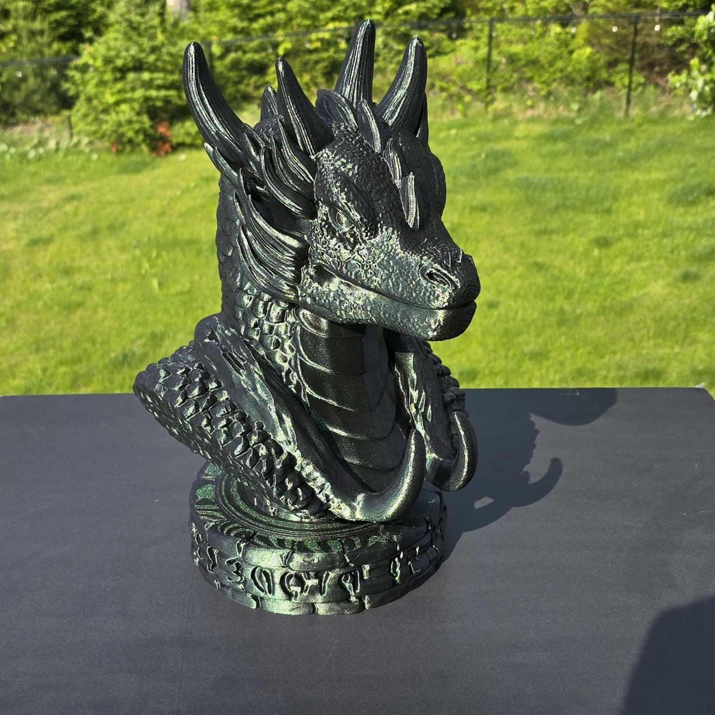 Dragon Bust Headphone Holder | 3D Printed Dragon Stand for Headsets, Sunglasses & Controllers | Sparkly or Solid Colors