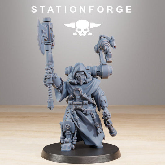 Scavenger Commander | Station Forge | Wargaming Miniature | Grimdark Future | Sci-fi Commander of Robots | Scavenger Champion