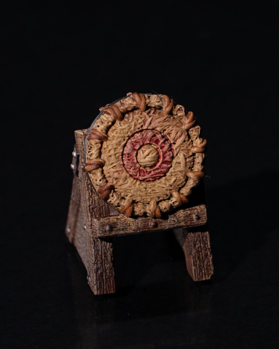 Town DnD Miniature Terrain - Dungeons and Dragons, D&D, Pathfinder, Wargaming, Tabletop, 28mm, 32mm - Perfect for Townscapes and Encounters