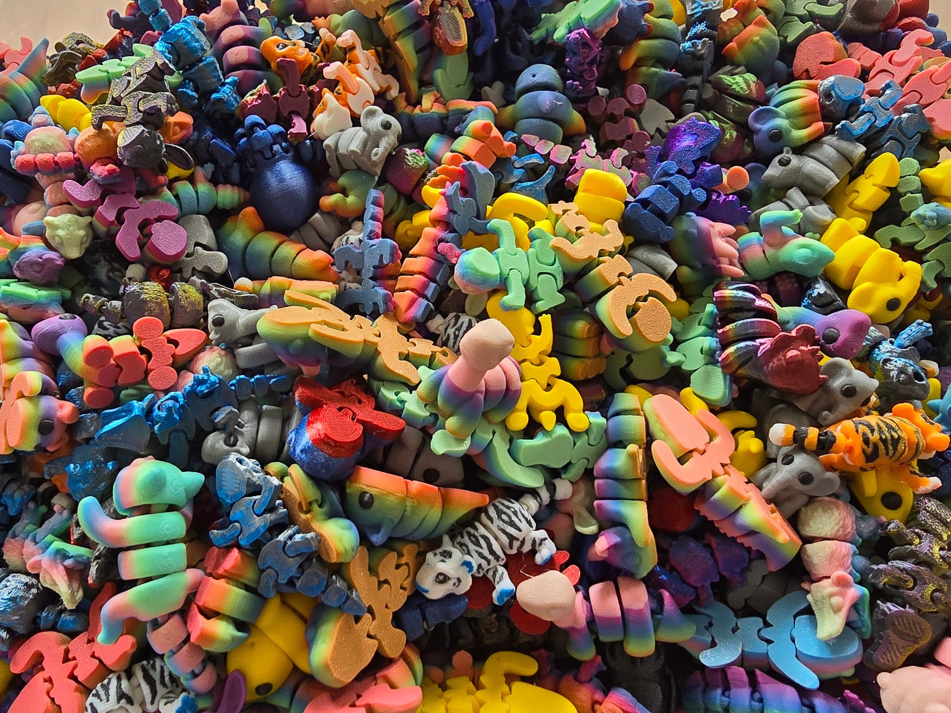 Surprise Mystery Pack of Articulated Animal Toys | Mythical Minis | Dinosaurs | Dragons | Jungle Animals | Sea Creatures | Articulated Gift
