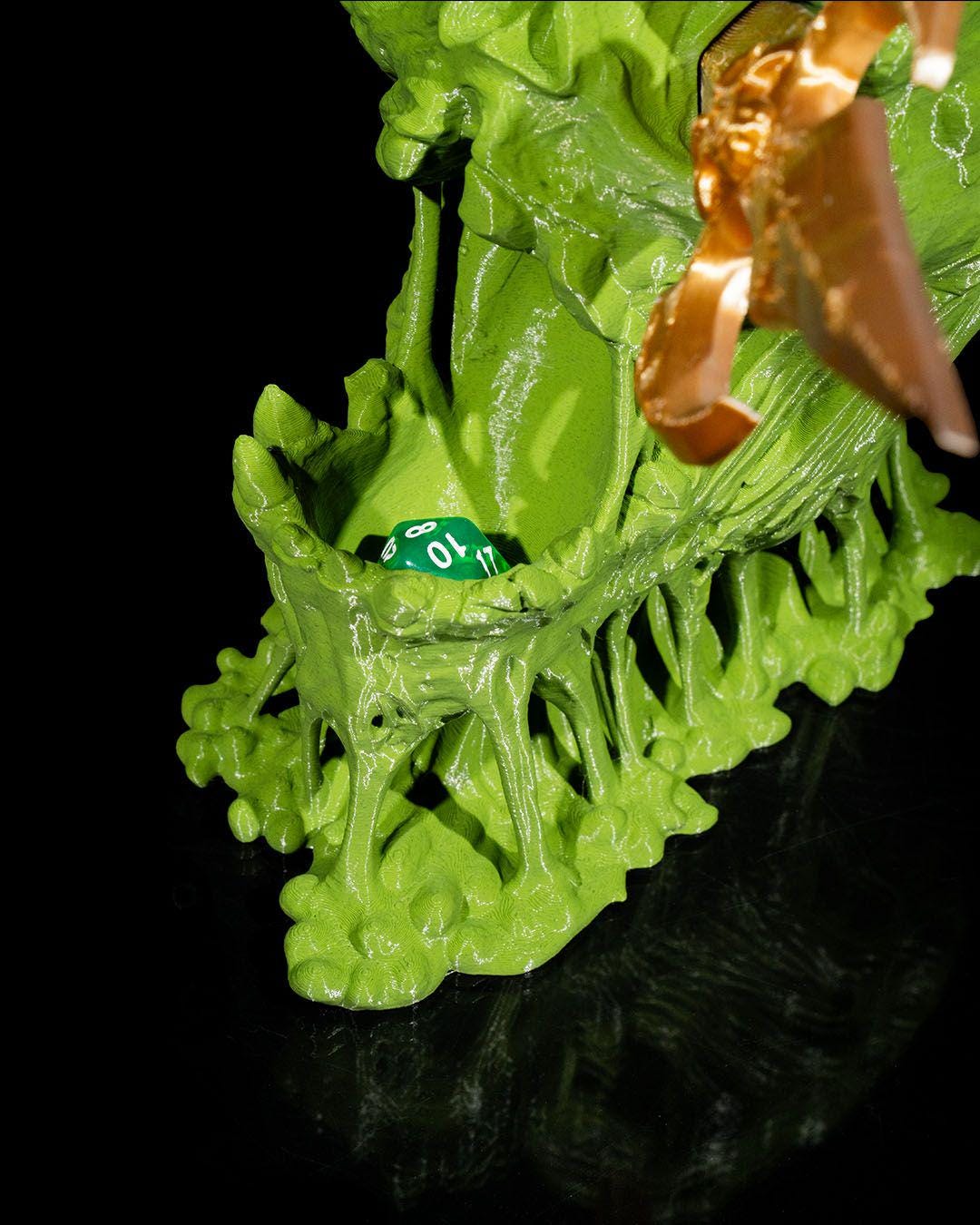 Zombie Skull Dice Tower | DnD Gift | Sea Monster Dice Holder | Unique Tabletop RPG Accessory | Ocean-Themed Gaming Decor | Dice Roller