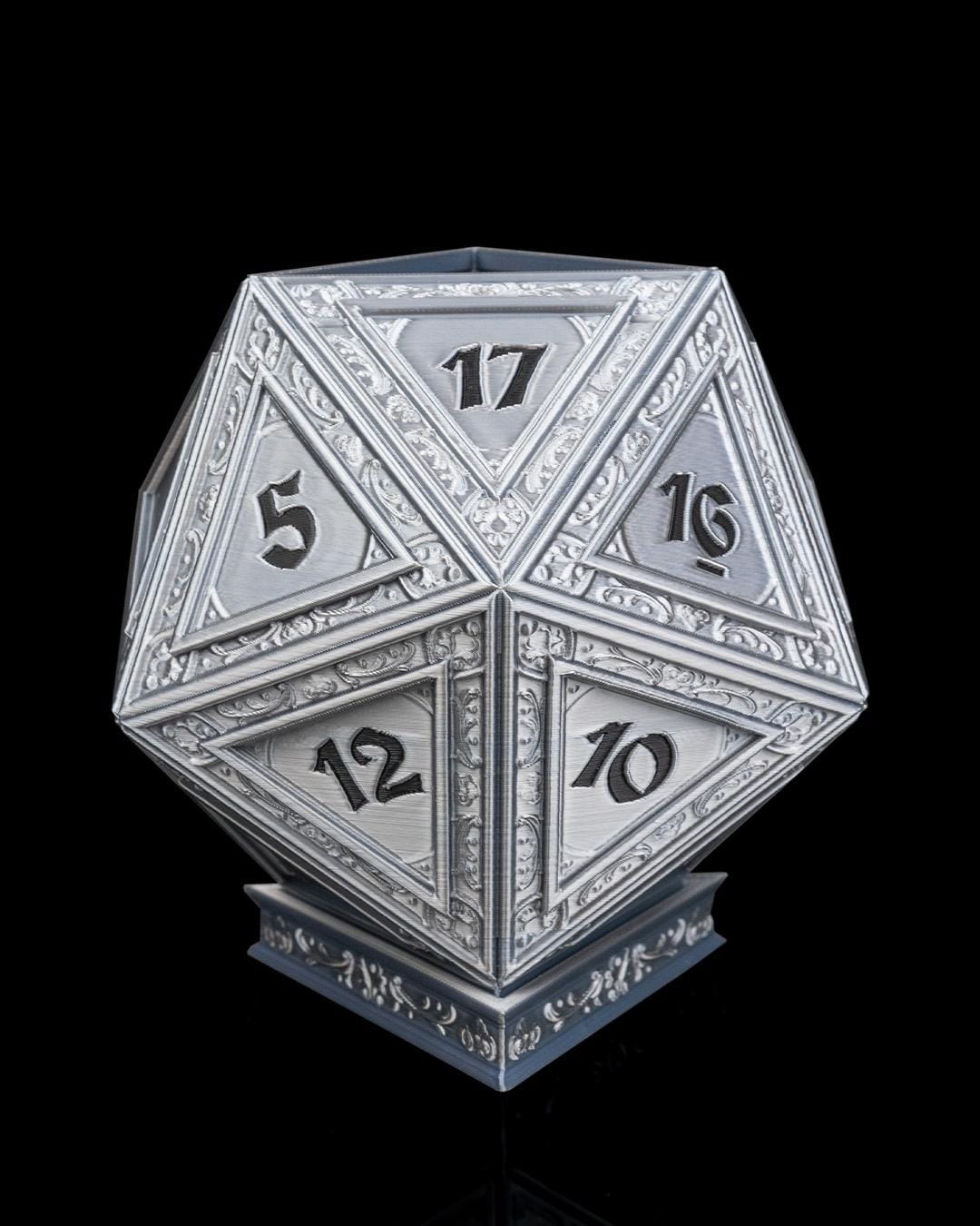 D20 Dice Planter – Geeky Plant Pot for RPG & DnD Fans!