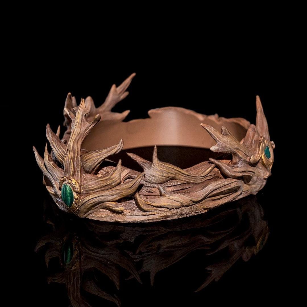 Elven Woodland Crown - Handcrafted Elvish Cosplay & LARP Wooden Crown - Fantasy Crown of Thorns for Ethereal Ensembles