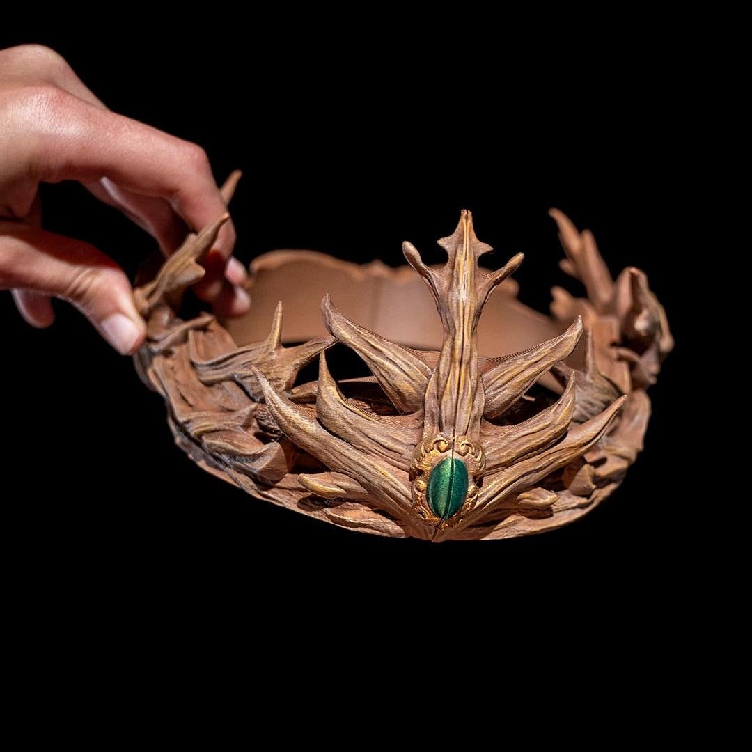 Elven Woodland Crown - Handcrafted Elvish Cosplay & LARP Wooden Crown - Fantasy Crown of Thorns for Ethereal Ensembles