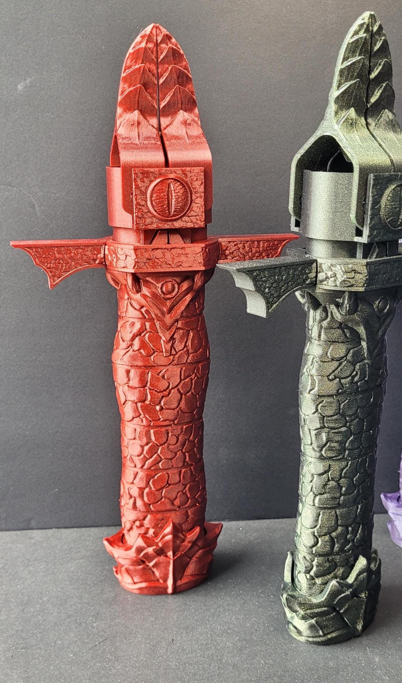 Custom Seer Blade | Collapsible Sword with Hidden Blade | Fantasy Prop | Cosplay Sword | Custom 3D Printed Weapon