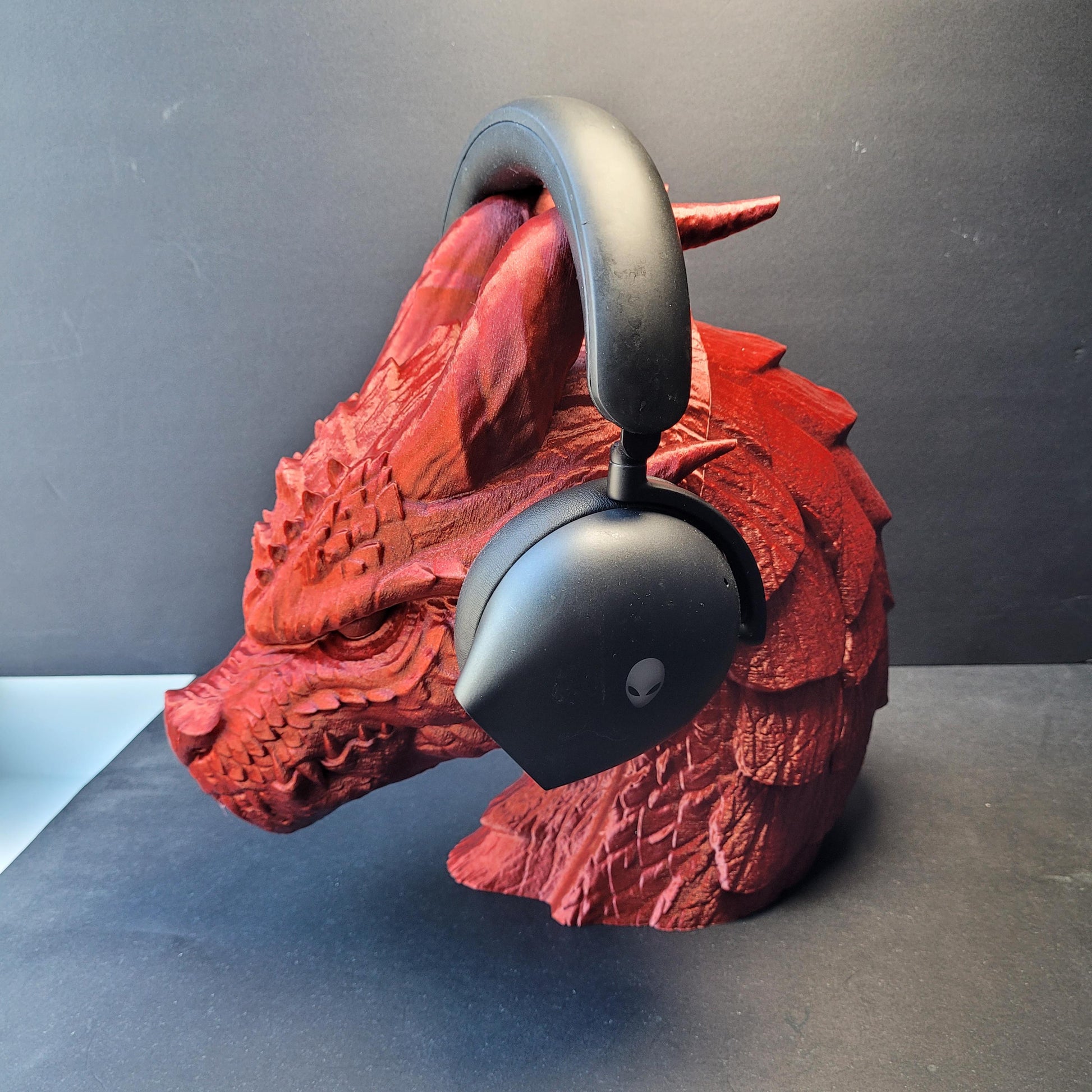 3D Printed Dragon Head Headphone Holder | Fantasy Gamer Desk Accessory | Geek Gift | DND, TTRPG, RPG & Gaming Setup Decor