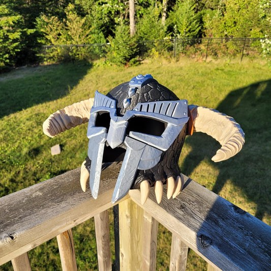 3D Printed Barbarian Helmet | Cosplay Armor Prop | Viking Warrior LARP Costume | Medieval Fantasy Helmet | Custom Size & Color