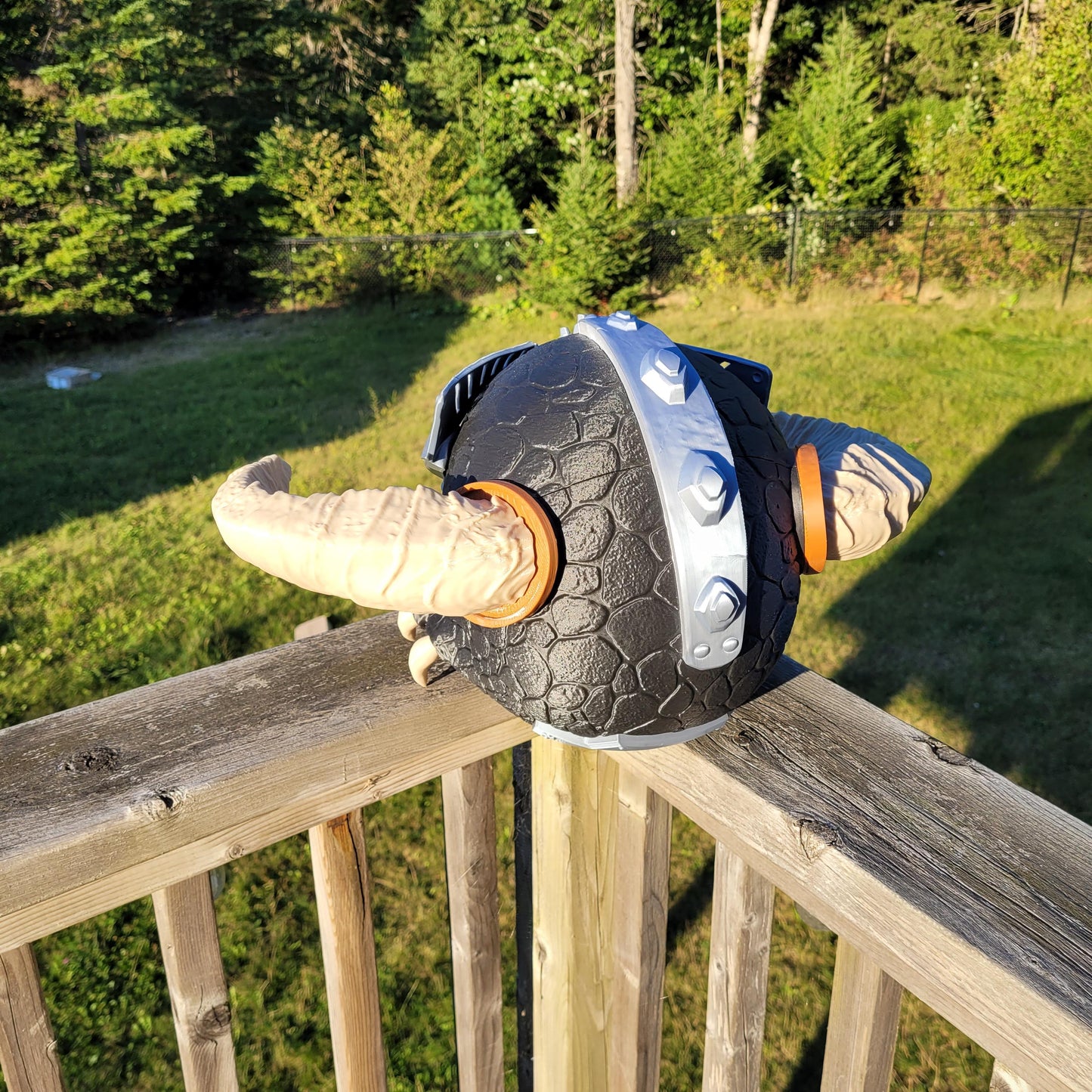 3D Printed Barbarian Helmet | Cosplay Armor Prop | Viking Warrior LARP Costume | Medieval Fantasy Helmet | Custom Size & Color