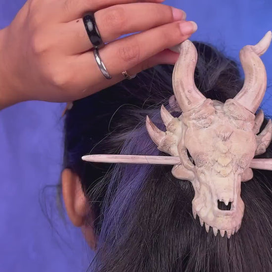 Dragon Skull Hair Pin – 3D Printed Fantasy Hair Stick – Gothic, Witchy, Cosplay, TTRPG, DnD, Renaissance, Rainbow, Glitter, Mystic and Magic