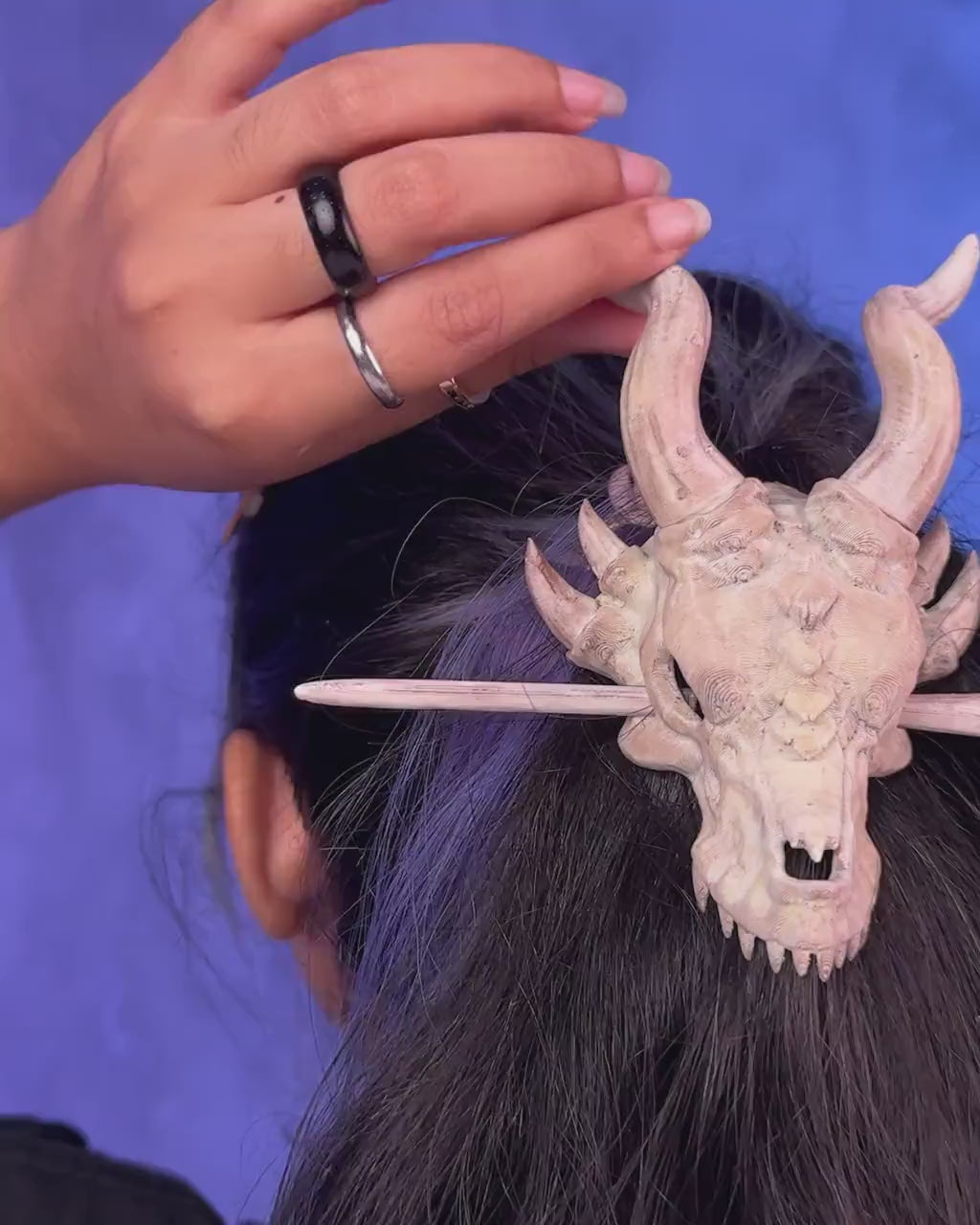Dragon Skull Hair Pin – 3D Printed Fantasy Hair Stick – Gothic, Witchy, Cosplay, TTRPG, DnD, Renaissance, Rainbow, Glitter, Mystic and Magic